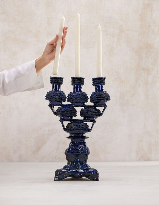 Tres Luces Candleholder